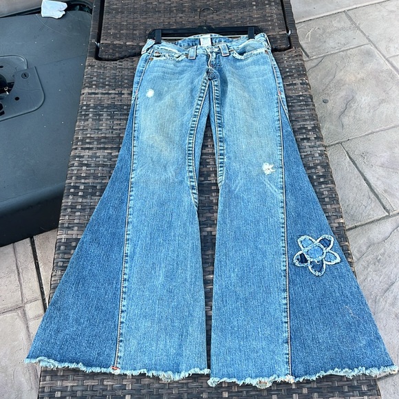 Vintage Y2K True Religion Bell Bottom/Low rise Jeans - Picture 15 of 17